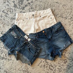Women’s Shorts Bundle – Size 3 – Hollister, Celebrity Pink, Mudd